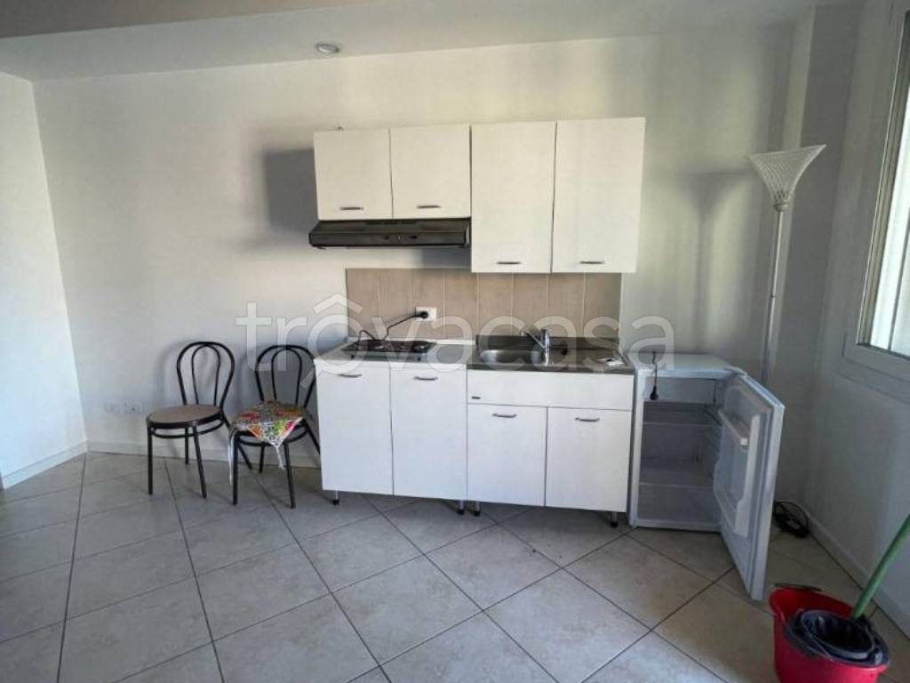 appartamento in affitto a Bari in zona Carrassi