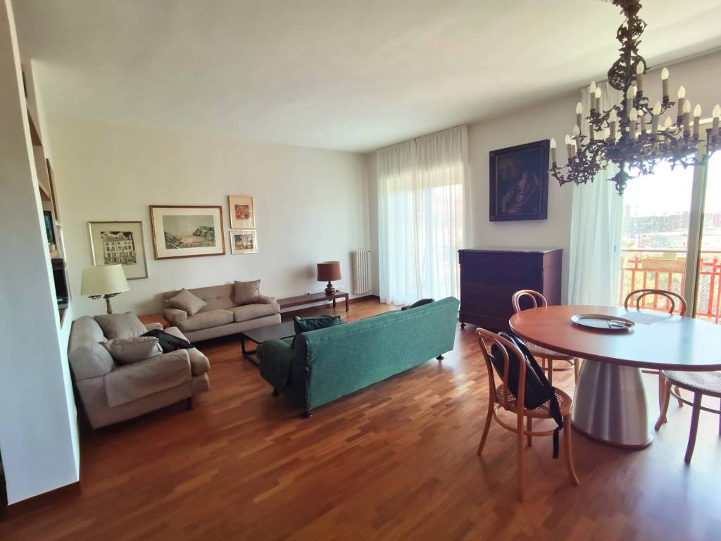 appartamento in affitto a Bari in zona Picone