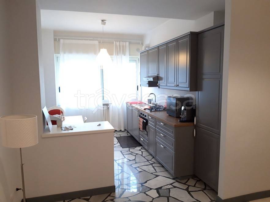 appartamento in affitto a Bari in zona Murat