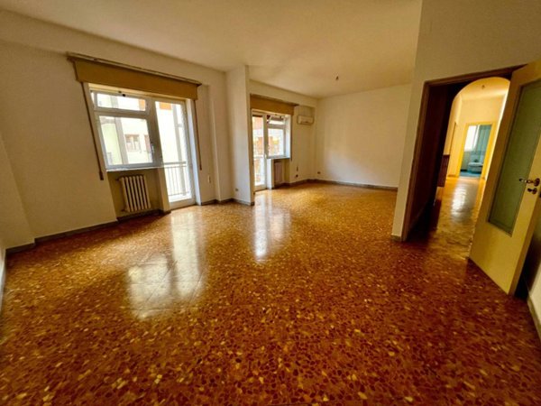 appartamento in affitto a Bari in zona Murat