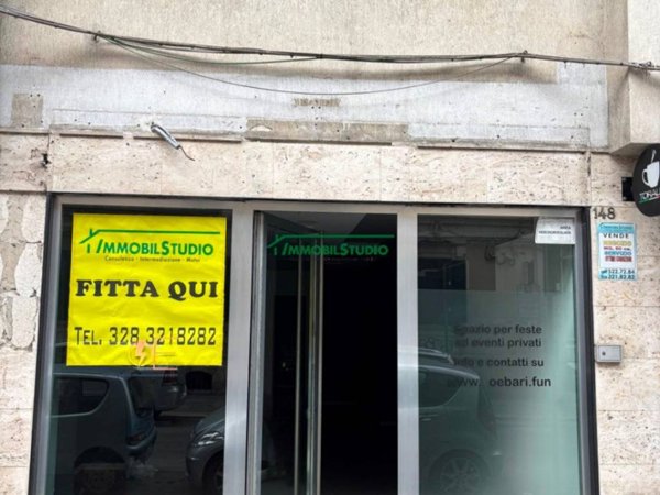 negozio in affitto a Bari in zona Libertà