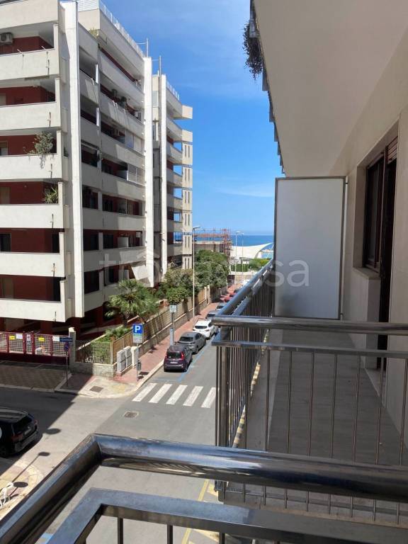 appartamento in affitto a Bari in zona Madonnella