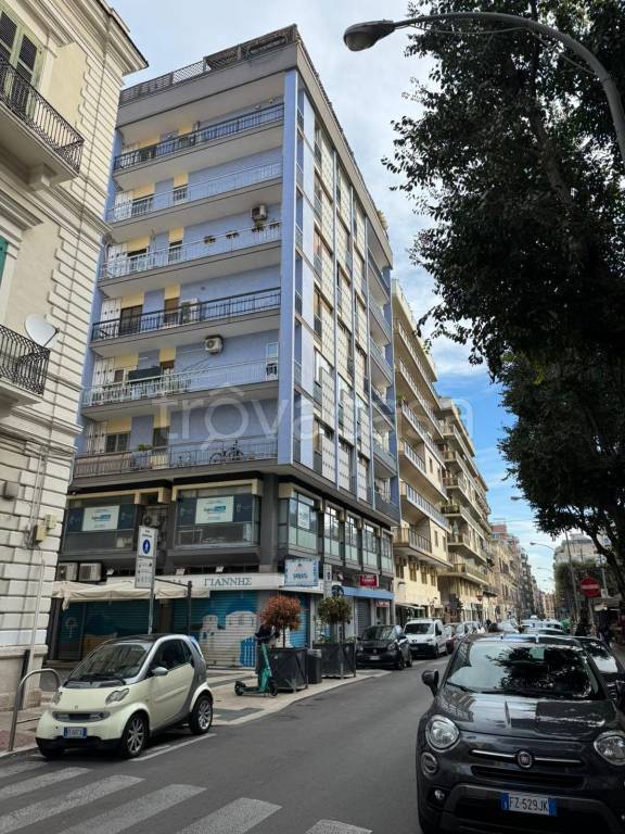 ufficio in affitto a Bari in zona Murat