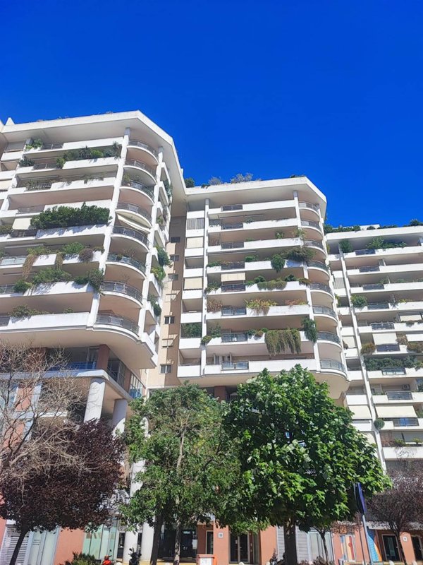 ufficio in affitto a Bari in zona Poggiofranco