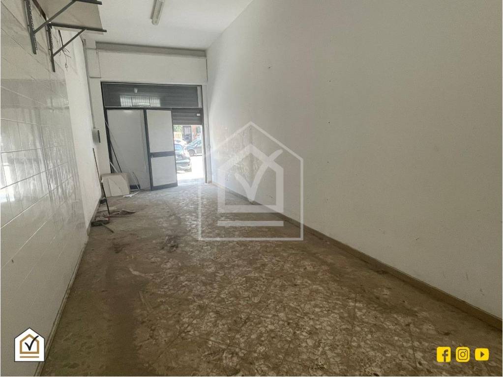 locale commerciale in affitto a Bari in zona Poggiofranco