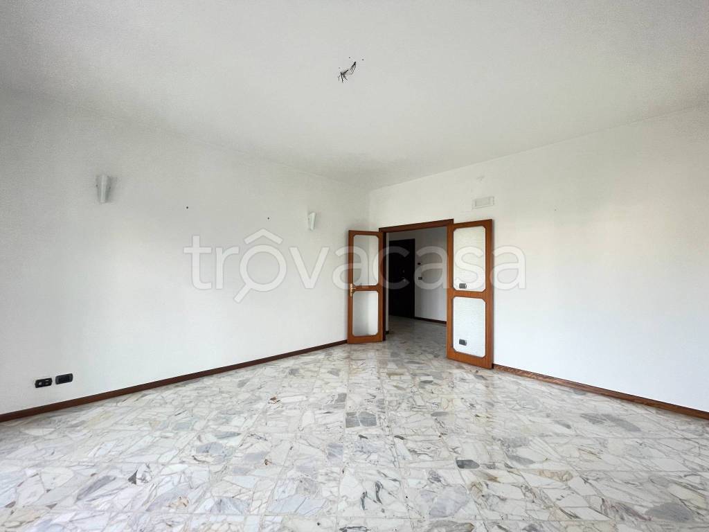 ufficio in affitto a Bari in zona Murat