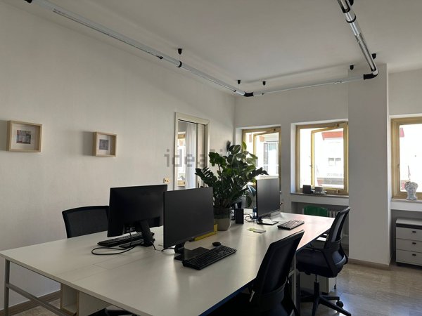 ufficio in affitto a Bari in zona Murat