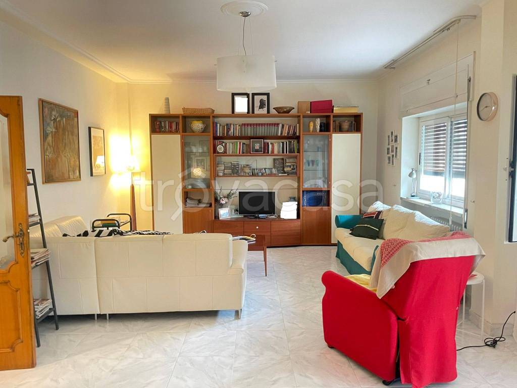 appartamento in affitto a Bari in zona Poggiofranco