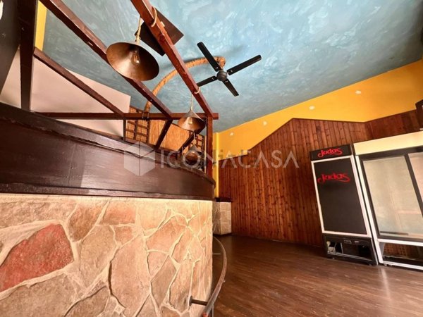 locale commerciale in affitto a Bari in zona San Pasquale