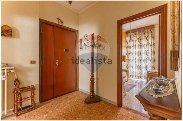 quadrivano in affitto a Bari in zona Poggiofranco