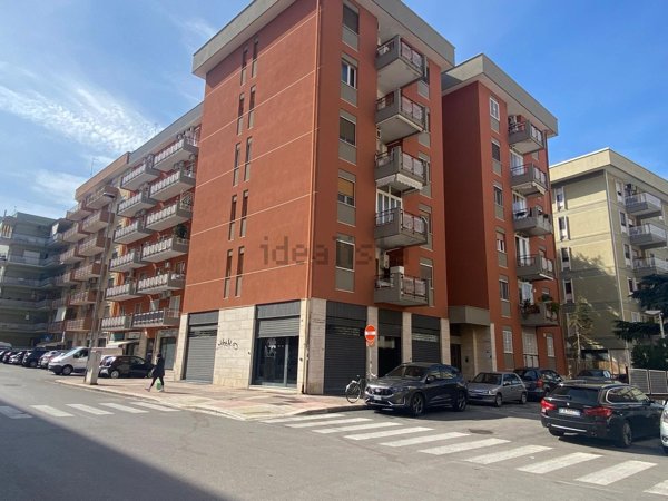 appartamento in affitto a Bari in zona Picone