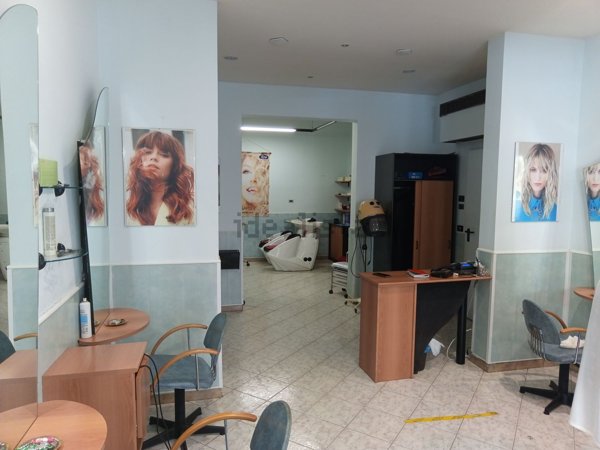 locale commerciale in affitto a Bari in zona Carrassi