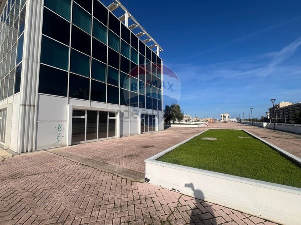 ufficio in affitto a Bari in zona Japigia