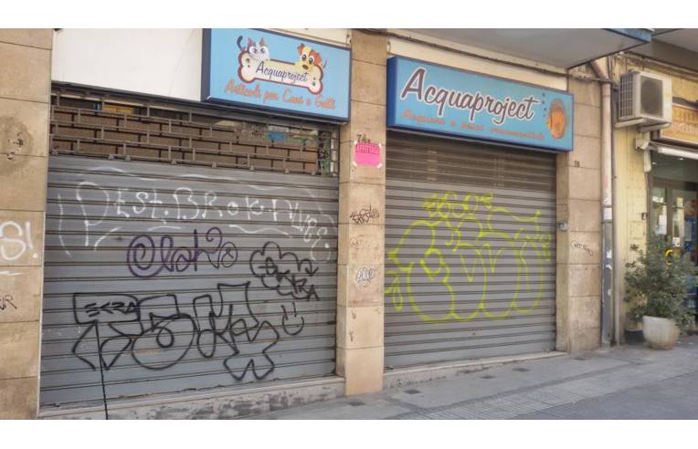 locale commerciale in affitto a Bari in zona Carrassi