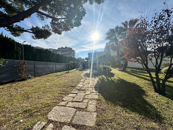 casa indipendente in affitto a Bari in zona Santo Spirito
