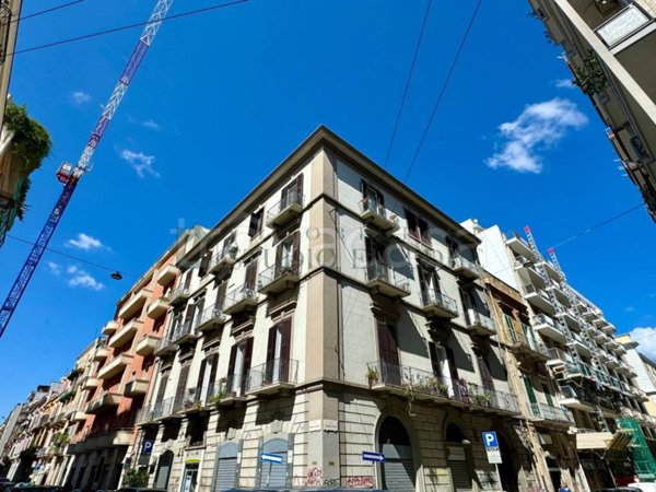 locale commerciale in affitto a Bari