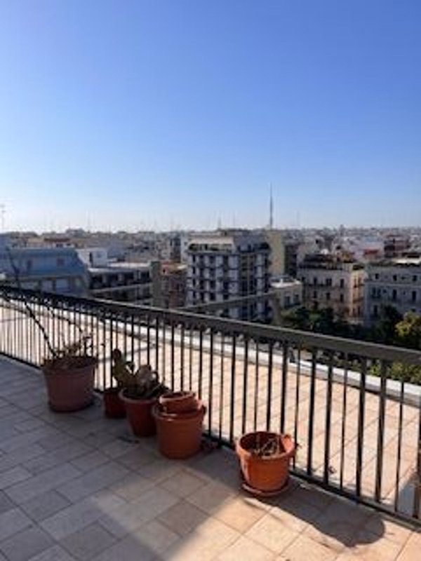 appartamento in affitto a Bari in zona Murat