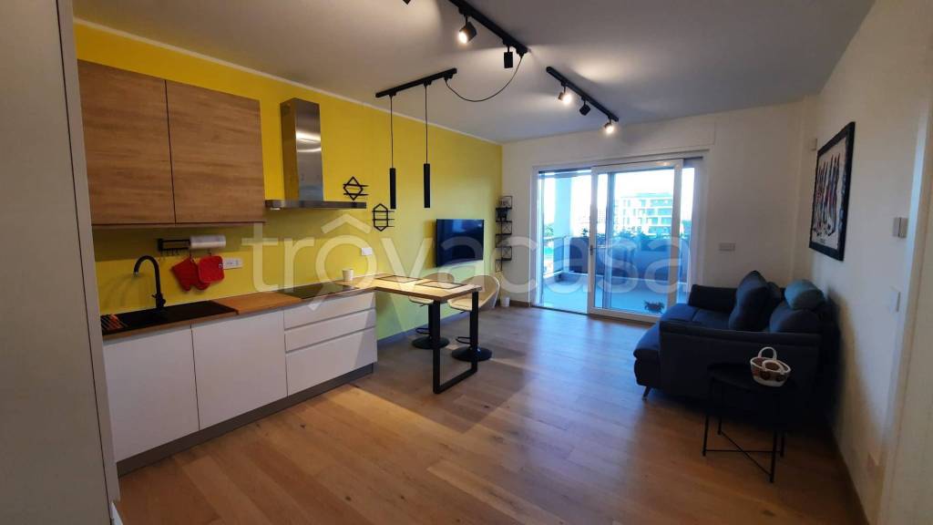 appartamento in affitto a Bari in zona Japigia