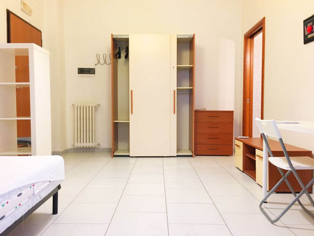 appartamento in affitto a Bari in zona Picone