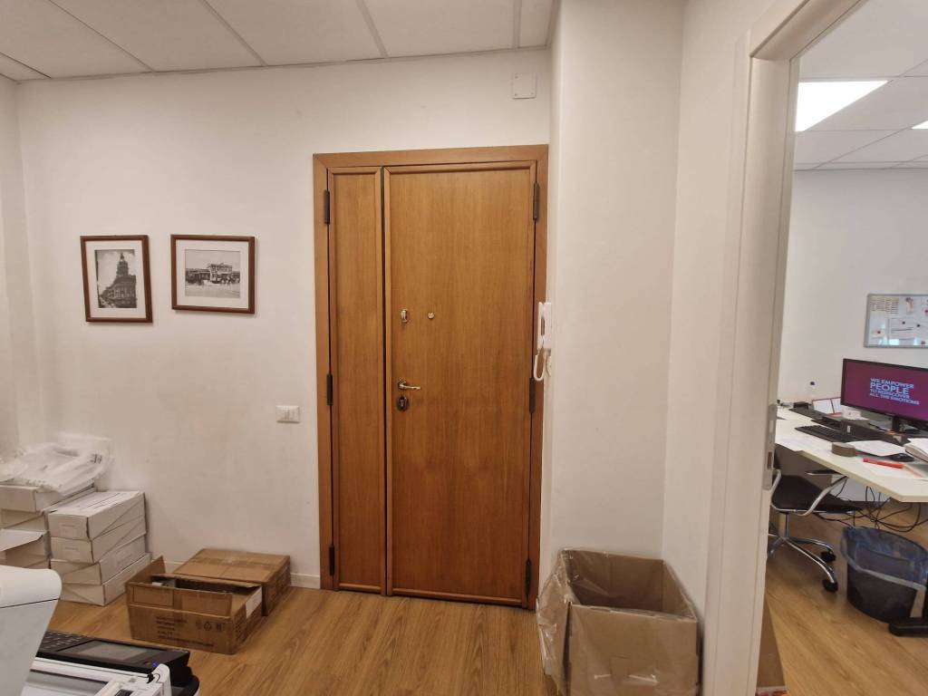 ufficio in affitto a Bari in zona Murat