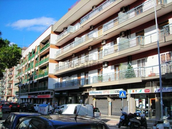 appartamento in affitto a Bari in zona Picone