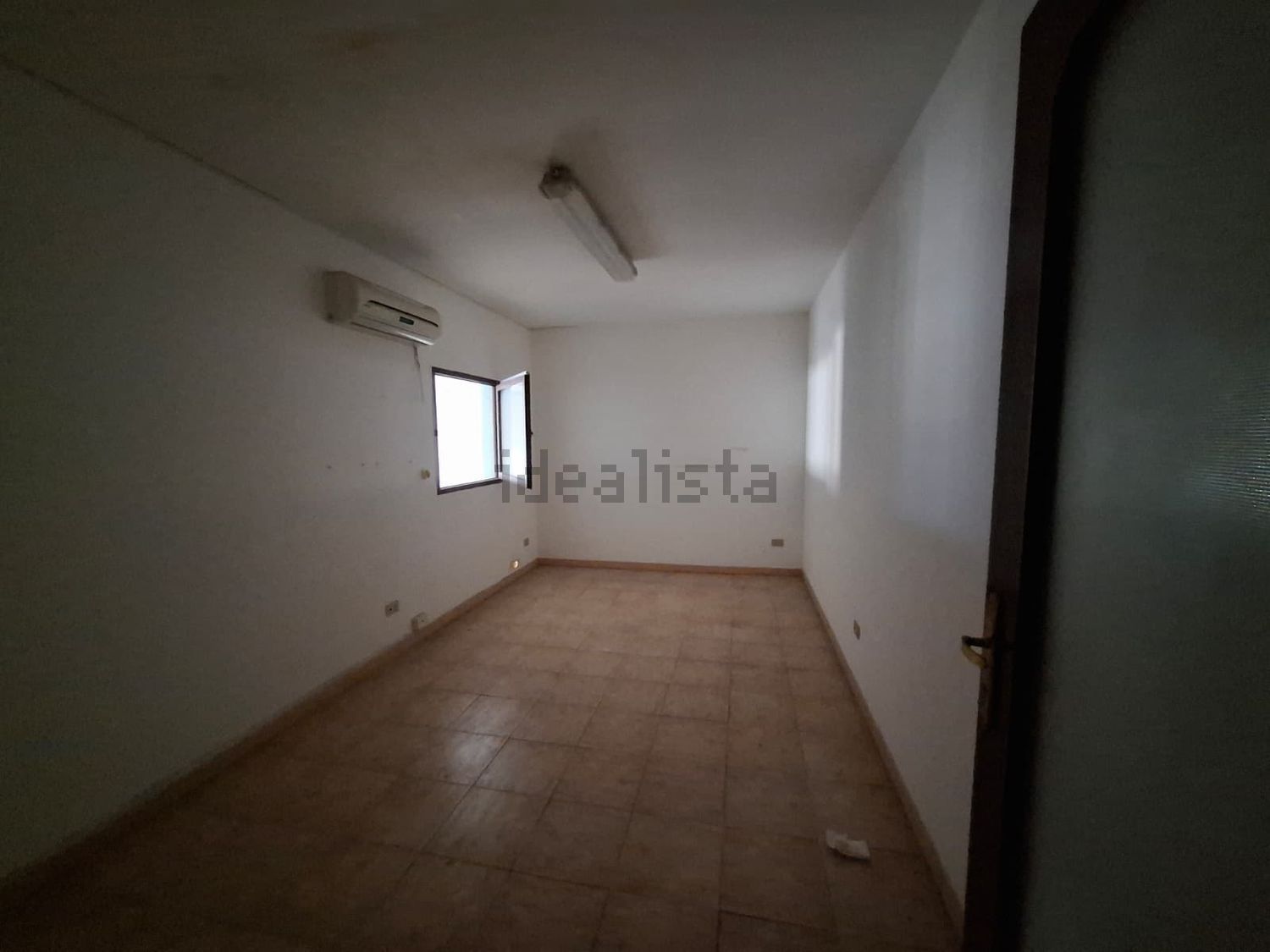 capannone in affitto a Bari in zona Zona Industriale