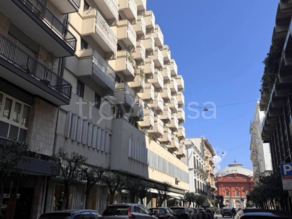 ufficio in affitto a Bari in zona Murat