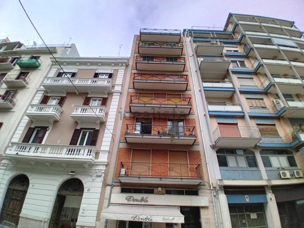ufficio in affitto a Bari in zona Murat