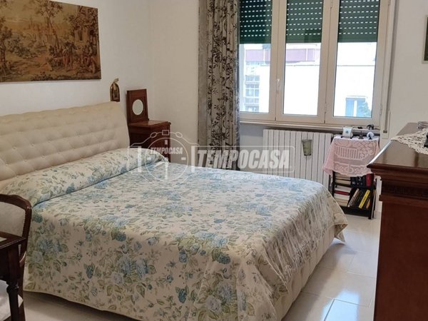 negozio in affitto a Bari in zona Mungivacca