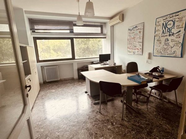 ufficio in affitto a Bari in zona Murat