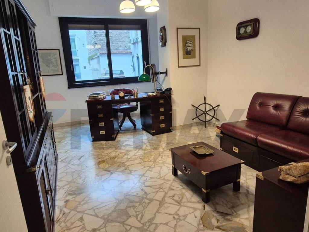 ufficio in affitto a Bari in zona Murat