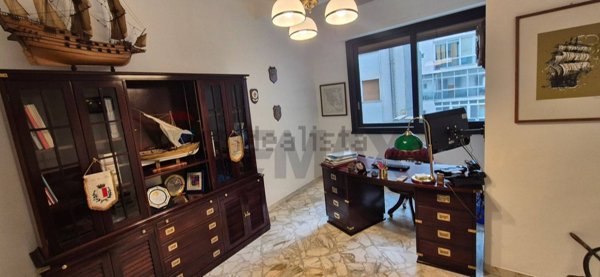 ufficio in affitto a Bari in zona Murat