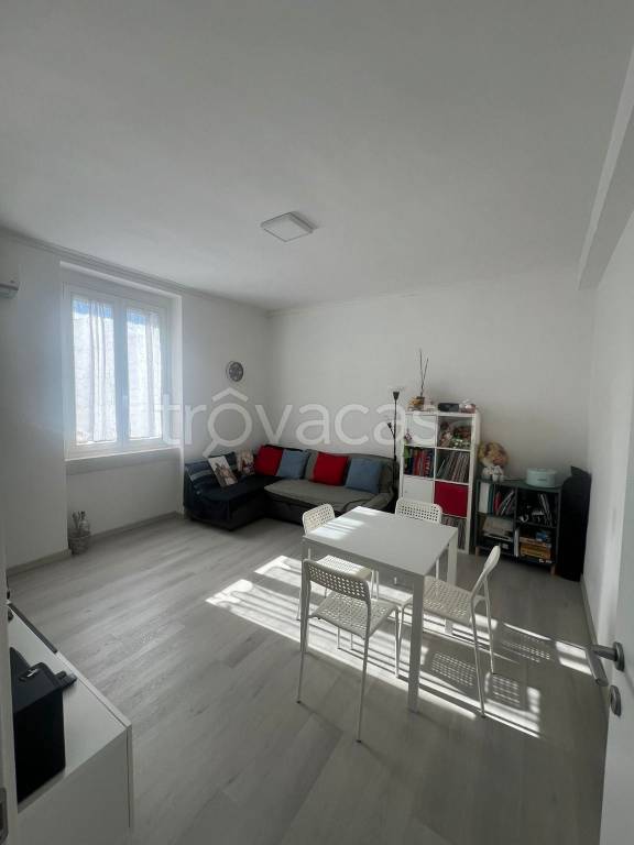 appartamento in affitto a Bari in zona Picone