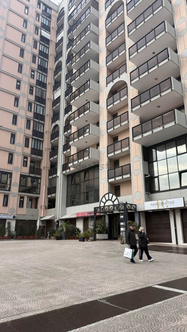 ufficio in affitto a Bari in zona Poggiofranco