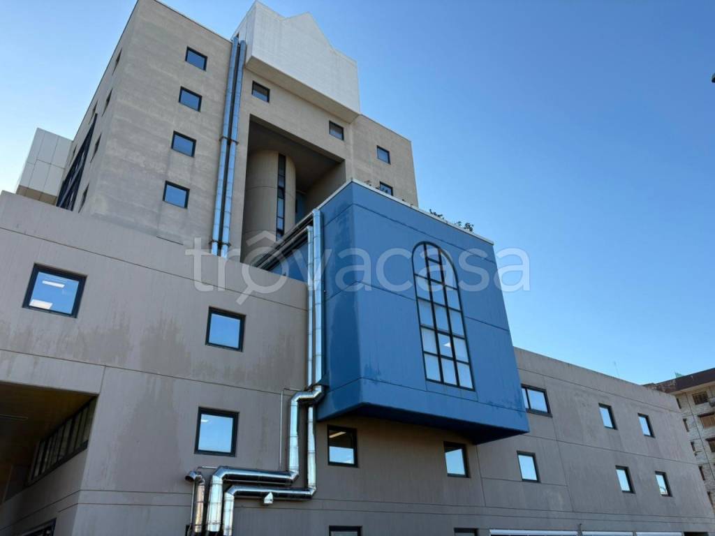 ufficio in affitto a Bari in zona Japigia