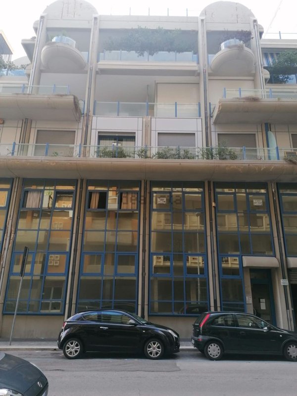 ufficio in affitto a Bari in zona Città Vecchia