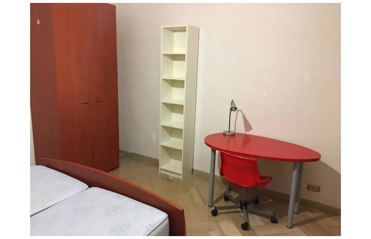 camera singola in affitto a Bari in zona Libertà