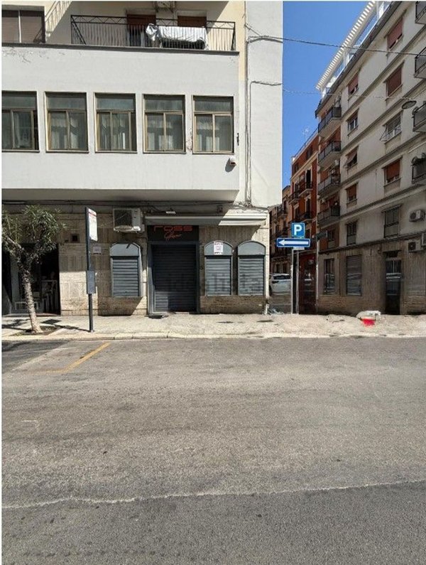 locale commerciale in affitto a Bari in zona Madonnella