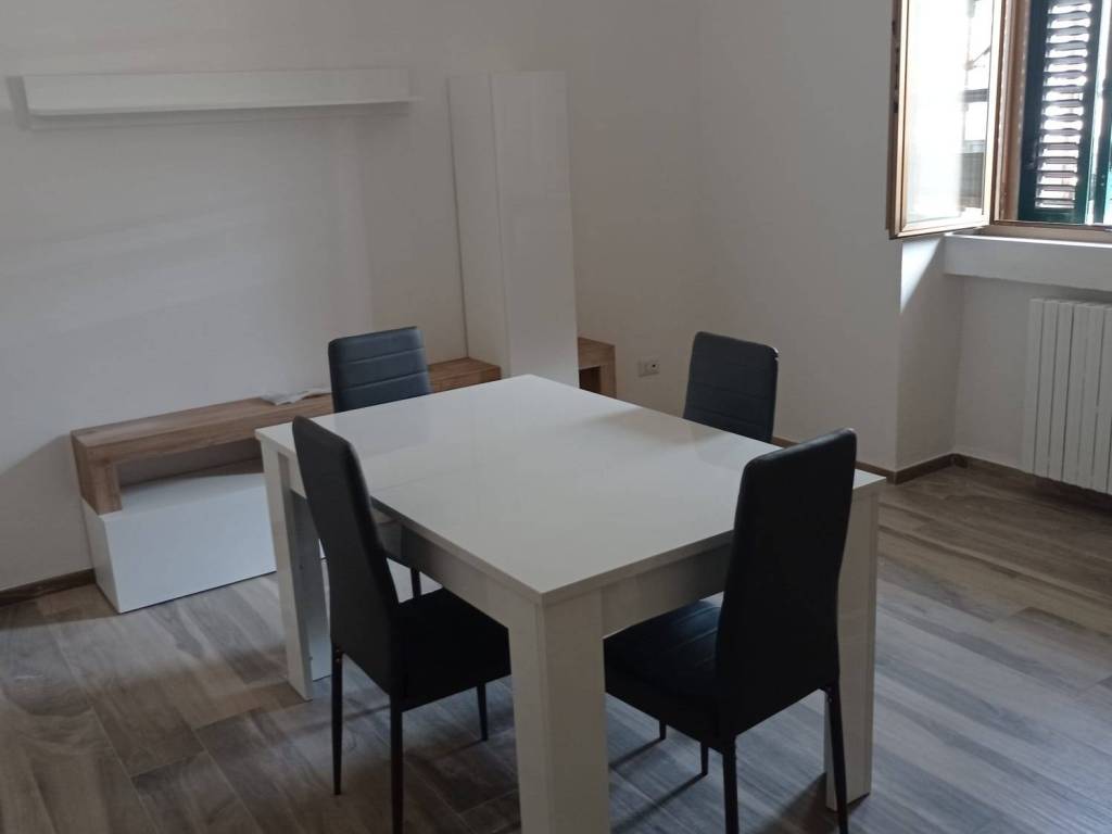 appartamento in affitto a Bari in zona Picone