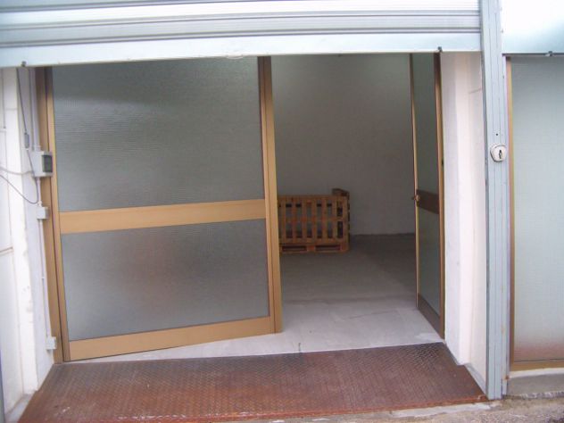 ufficio in affitto a Bari in zona Torre a Mare