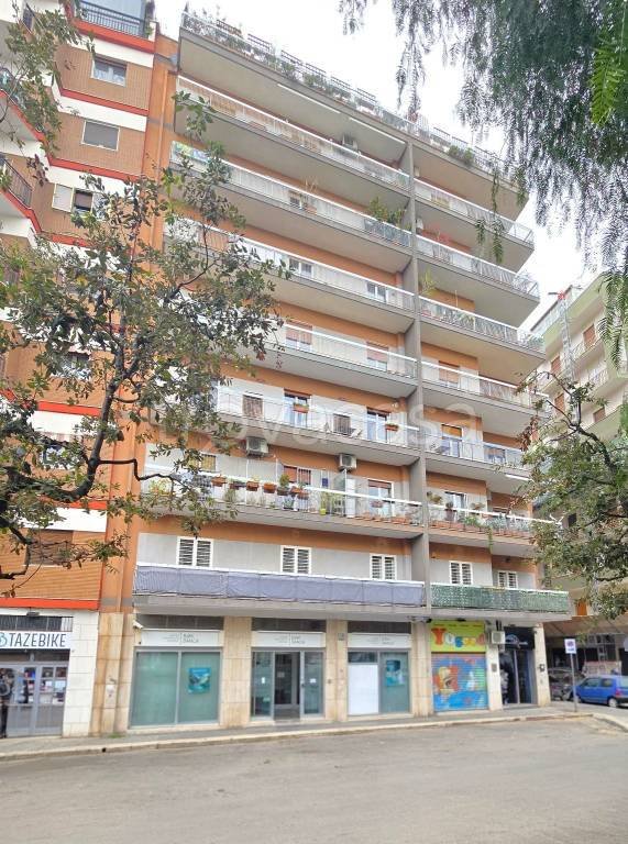 negozio in affitto a Bari in zona San Pasquale