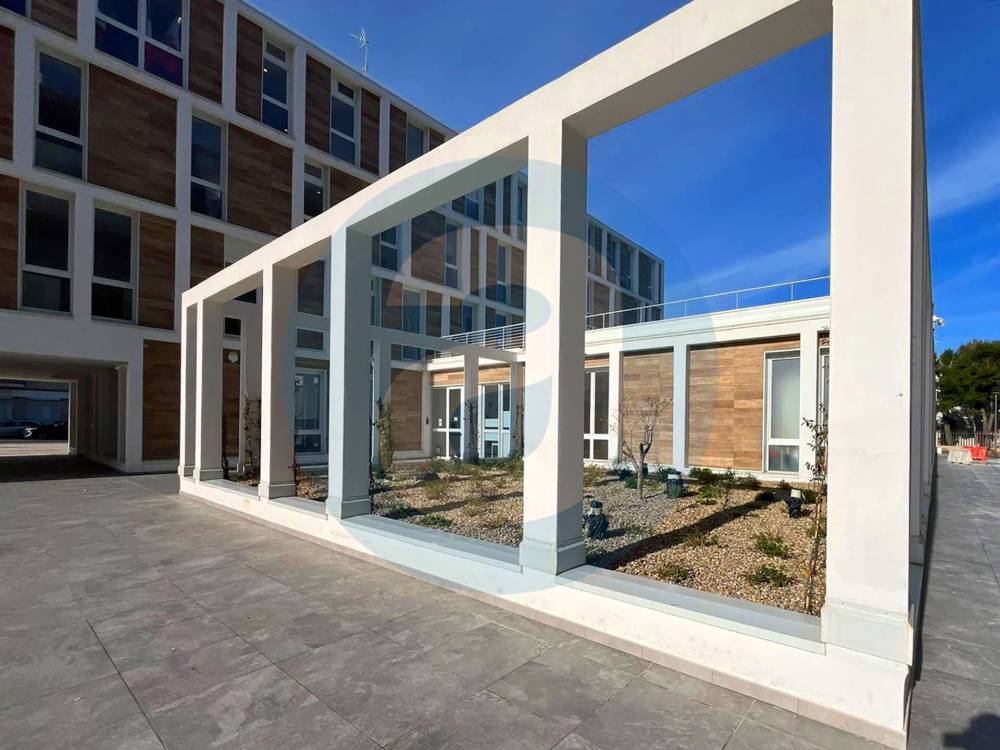 locale commerciale in affitto a Bari