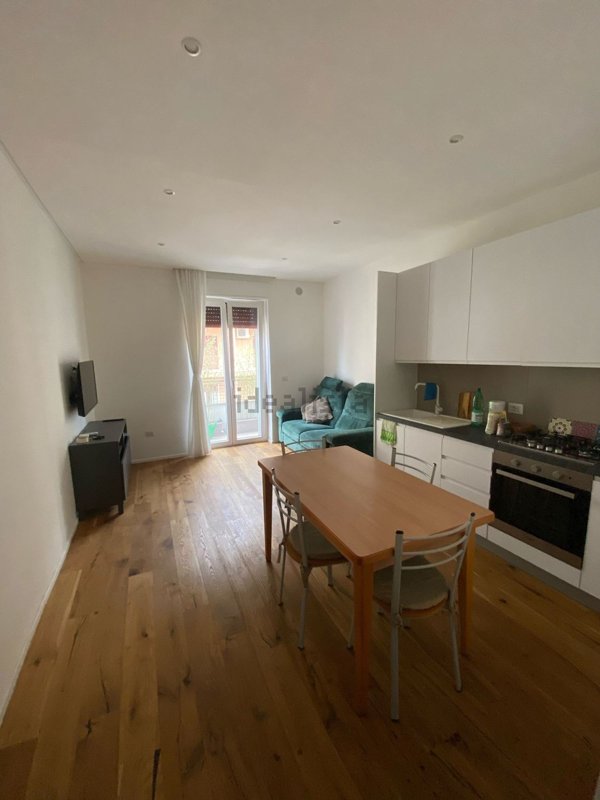 appartamento in affitto a Bari in zona Picone