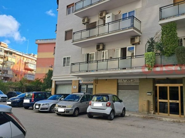 appartamento in affitto a Bari in zona Picone
