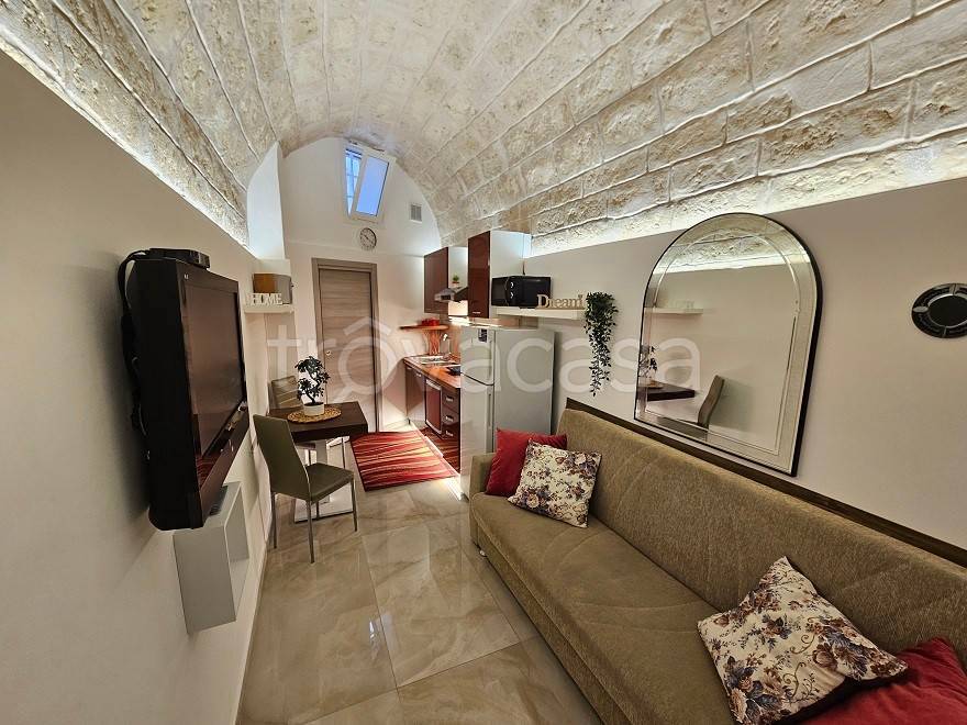 appartamento in affitto a Bari in zona Madonnella