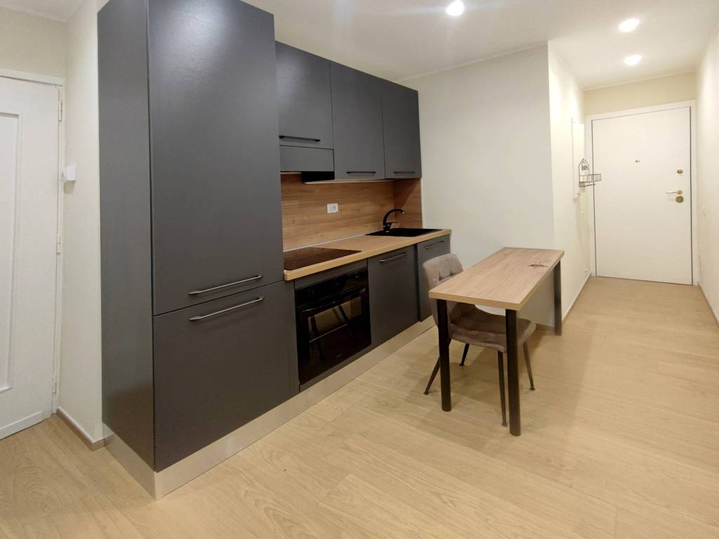 appartamento in affitto a Bari in zona Madonnella