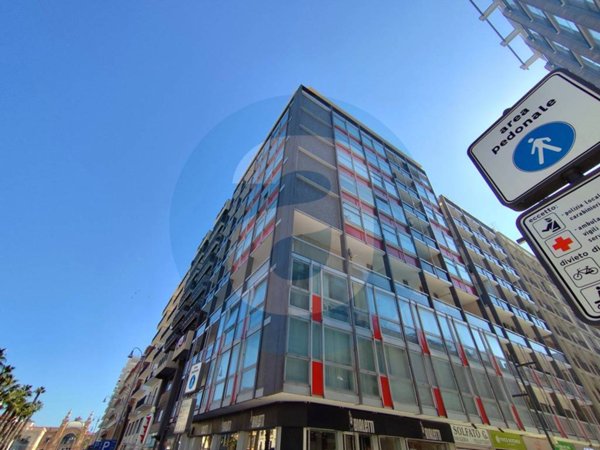 ufficio in affitto a Bari in zona Murat