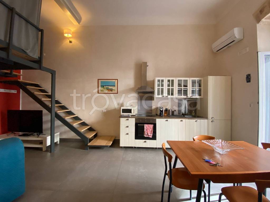 appartamento in affitto a Bari in zona Murat