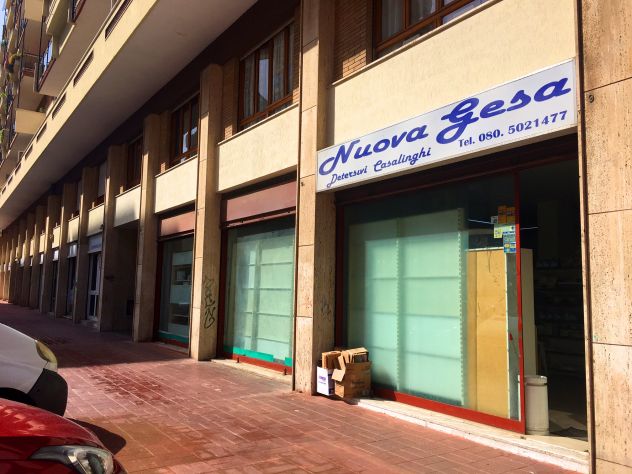 locale commerciale in affitto a Bari in zona San Pasquale