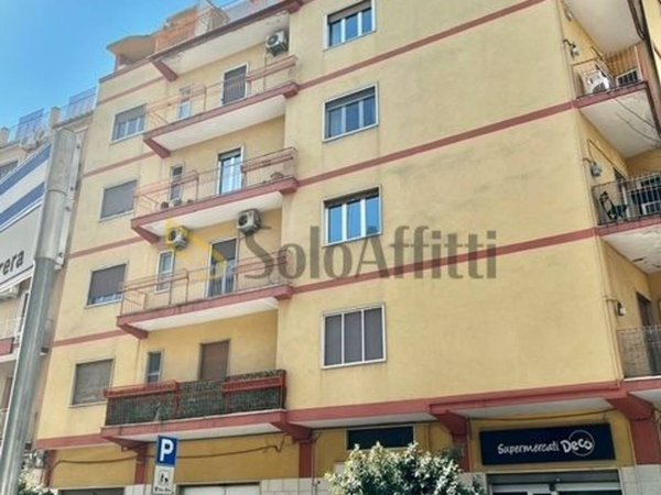 appartamento in affitto a Bari in zona Picone